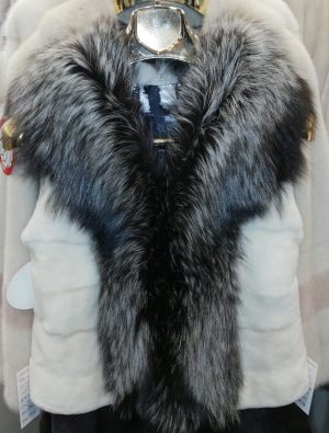 Жилетка из норки и чернобурки