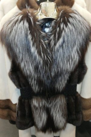 Жилетка из норки и чернобурки